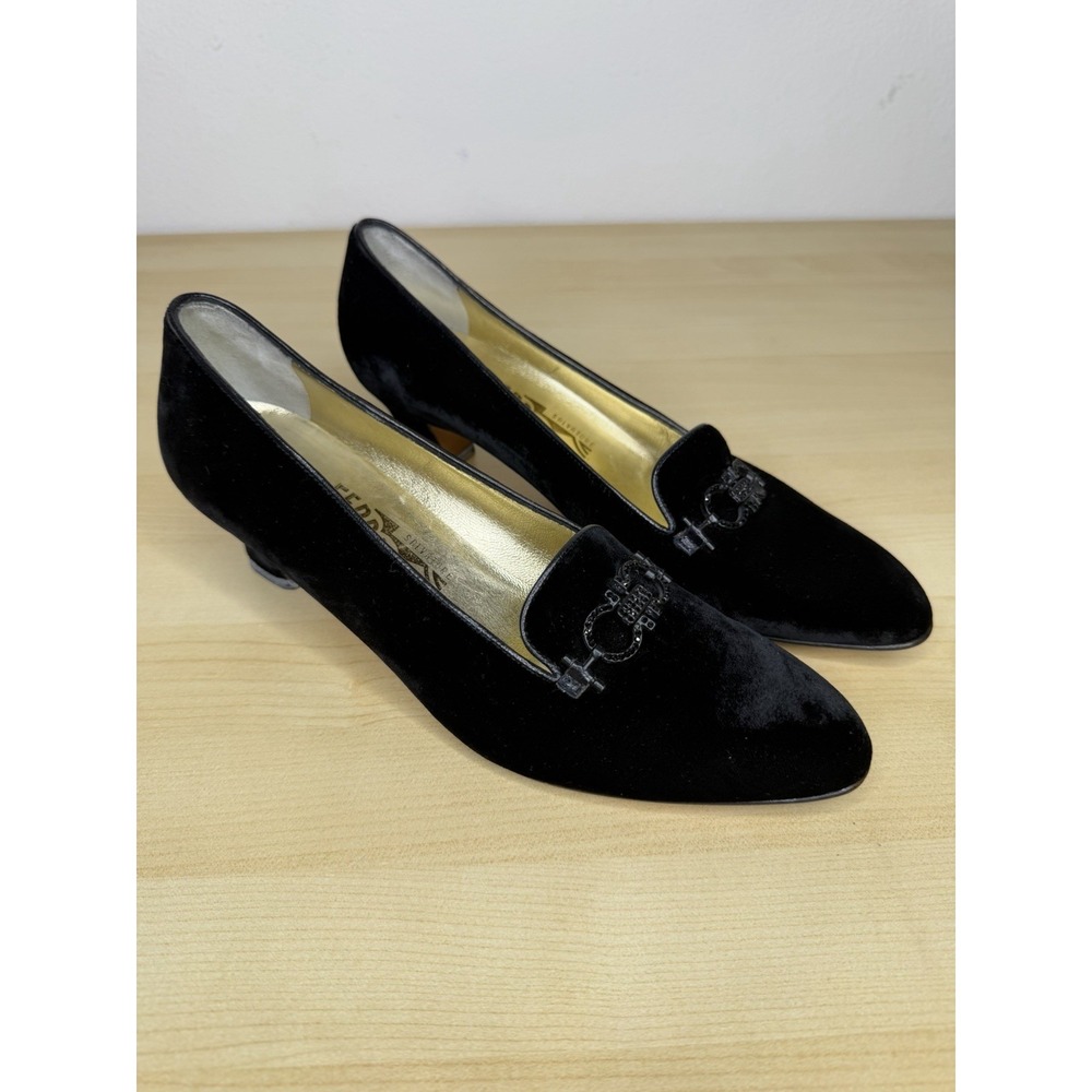 Salvatore Ferragamo Women's Black Velvet Flats Crystal Buckle Made In Italy Sz 9 - Picture 4 of 10